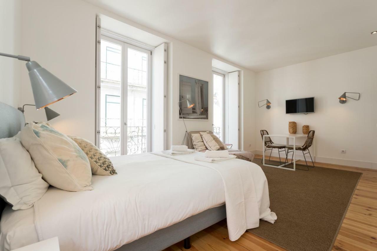 Chiado Cozy Apartments - By Lu Holidays Lisbona Esterno foto