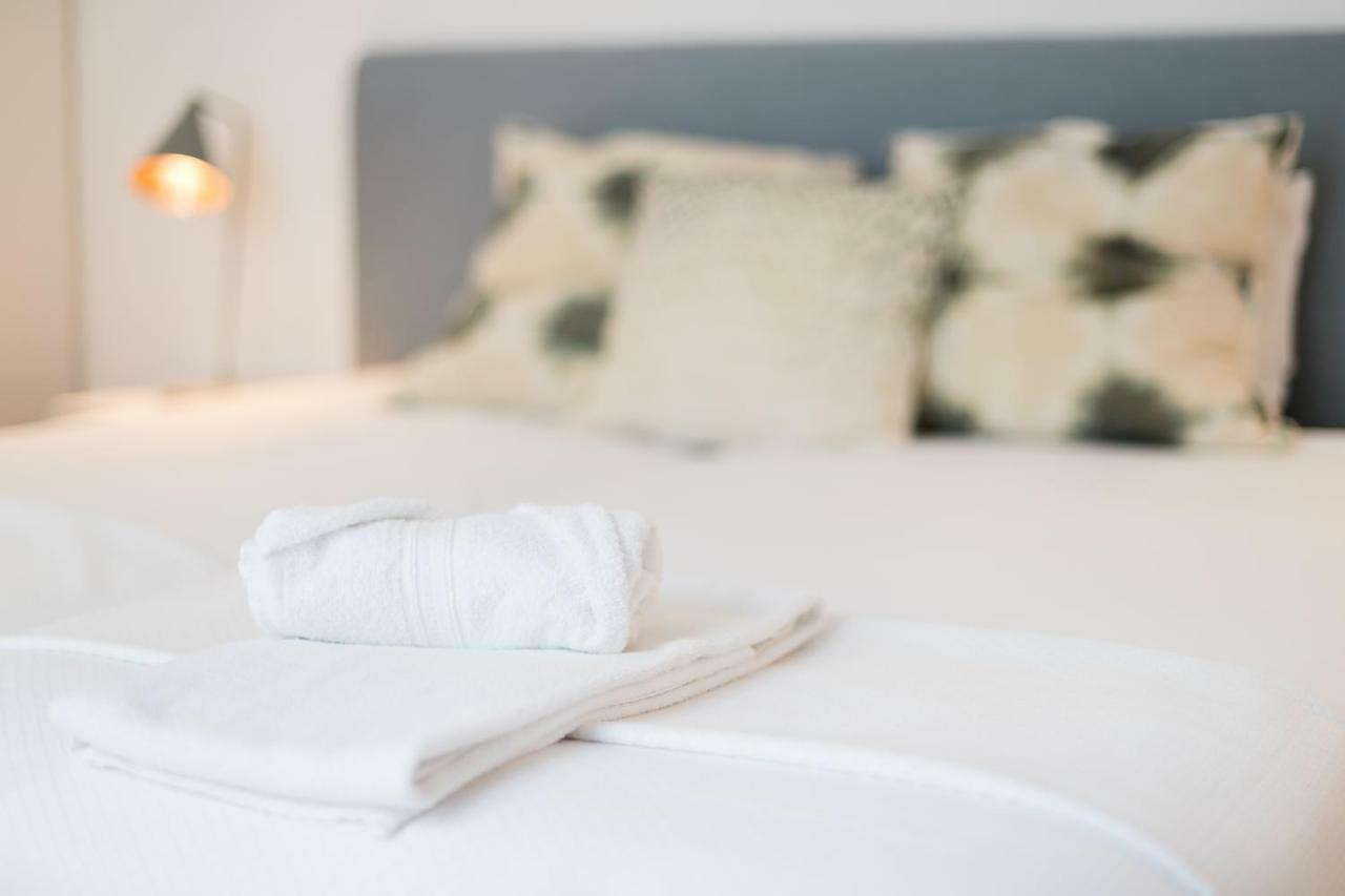 Chiado Cozy Apartments - By Lu Holidays Lisbona Esterno foto
